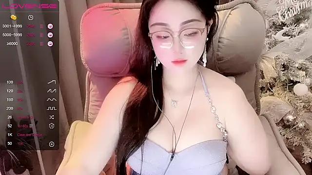 Monica-666888- webcam