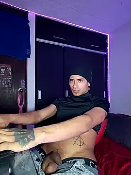 BADFUCKPUSSYHARDCORE webcam