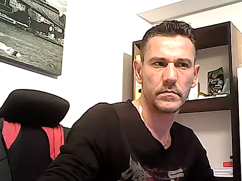 mastercharisma35 webcam