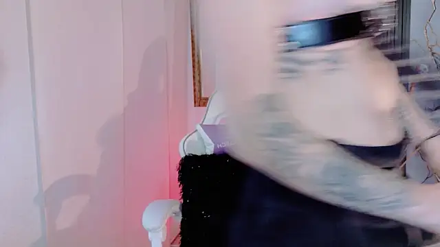 Madison_Jackson webcam