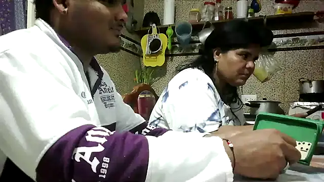 Boycuriousxxx webcam