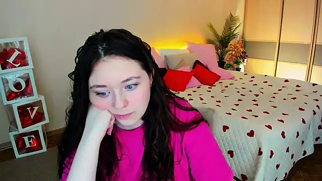 AlluringLookk webcam