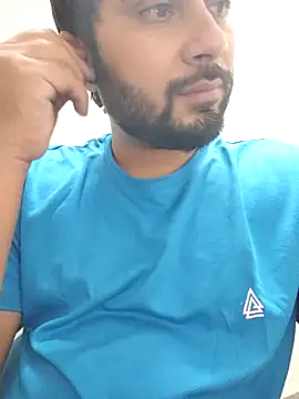 cute_lucky (Ask my age) - Full Nude Ass +Dick