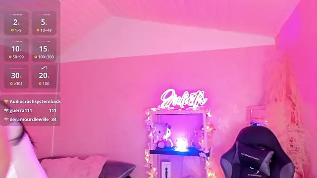 Julieth_Caandy webcam