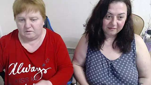 Lindy-Jeanie webcam