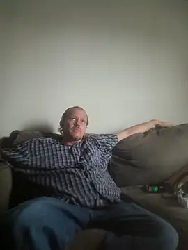 yourMasterisBored webcam