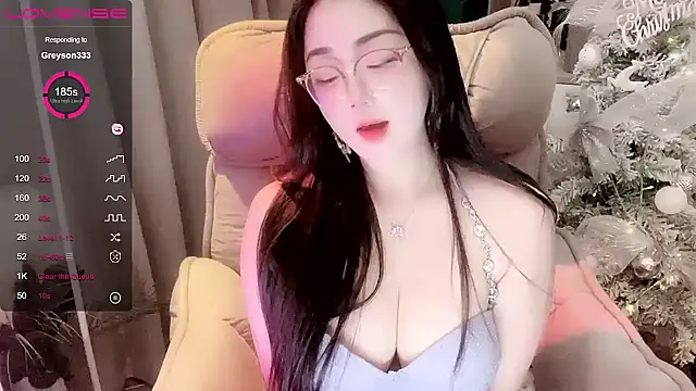 Monica-666888- webcam