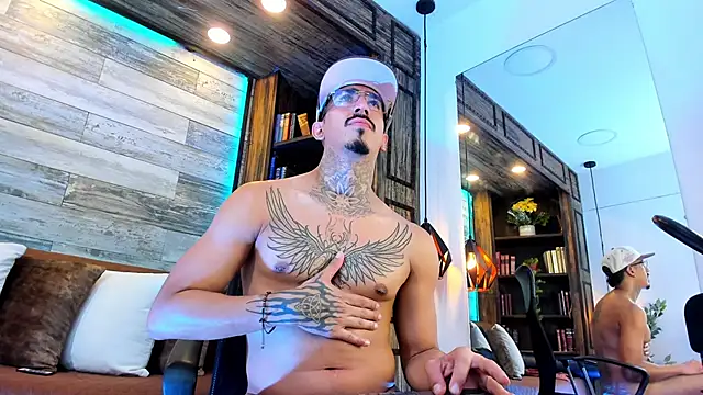 Donovan_Desmond webcam