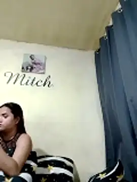 sexymitchyx24 webcam