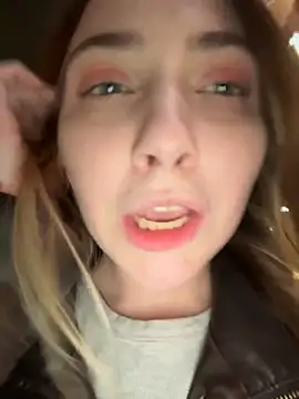 Sunny___Bunny webcam