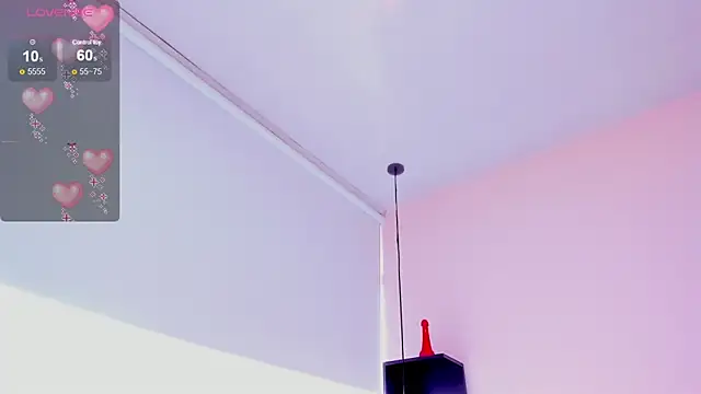 violet_myerrs webcam