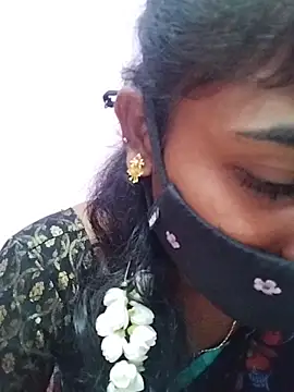 Tamil_Hot_RoyalQueen webcam