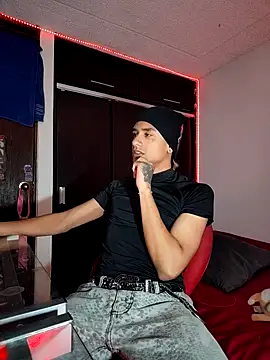 BADFUCKPUSSYHARDCORE webcam