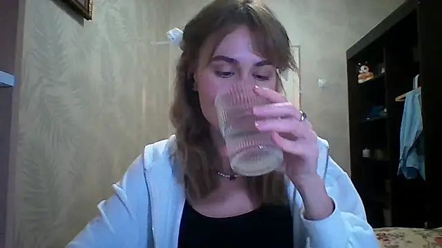 ElenoreHolguin webcam