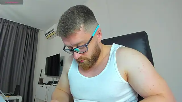 Findom_guy webcam