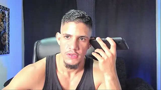 jhonnysnow17 live sex cam