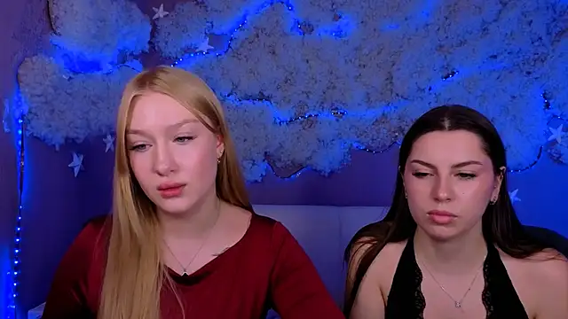 playful_sophie webcam