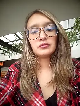 Karla-giraldo_1 webcam