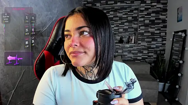 Sophiia_cherry webcam