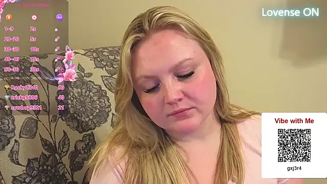 phatassblond - PhatAssBlond's free webcam - UK Sex Cams