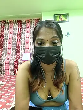 Tamil_Ishu webcam