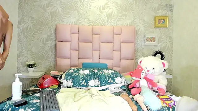 mara_summerr - Mara_Summerr's free webcam - UK Sex Cams