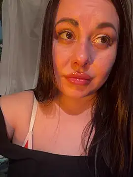 DaisyStreet live sex cam