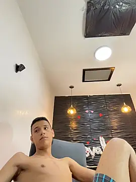 dominicjonnes webcam