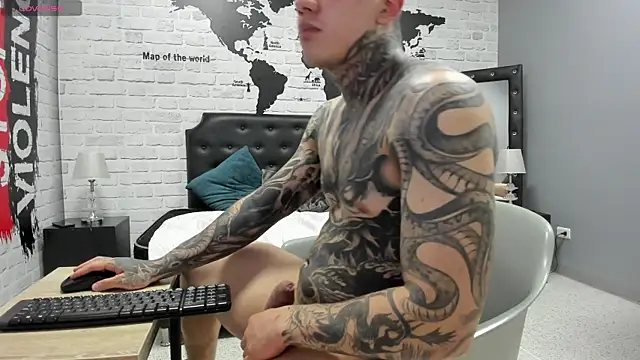 Gury_tattoo webcam