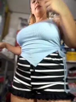 sammyqueenx21 webcam