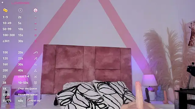 isabella_whiithe webcam