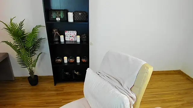 khloe_starrr live sex cam