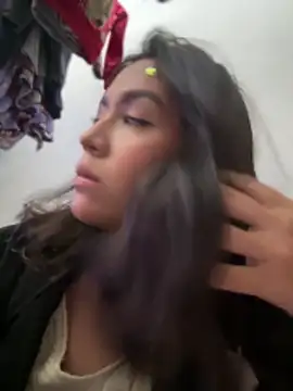 Mila_Morgan live sex cam