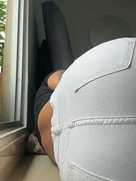 Pretty_Isadora webcam