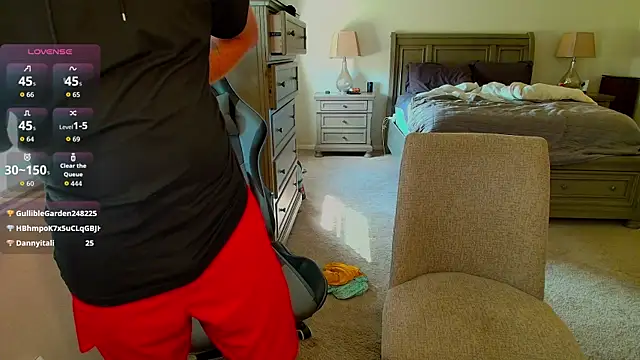 YourAvgNeighbors webcam