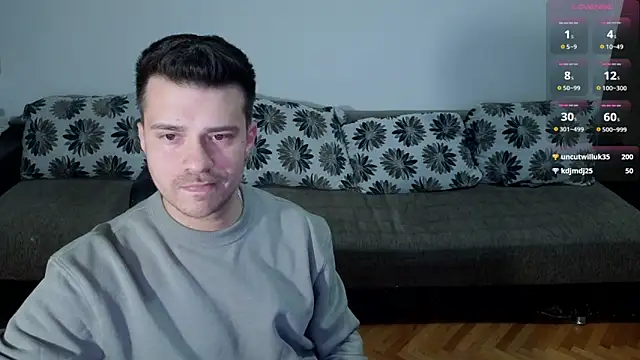 JohnnyStepBro webcam