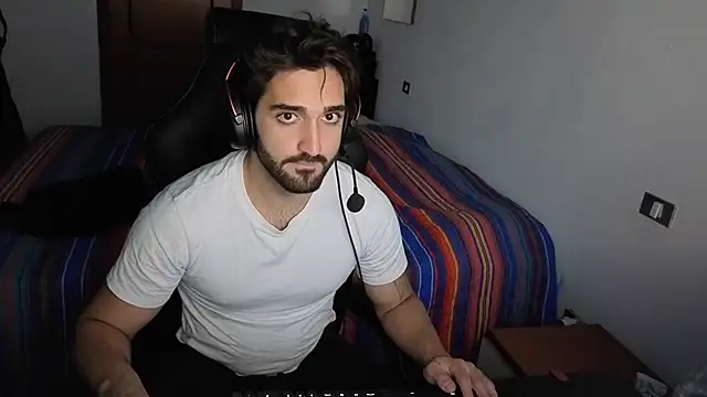 Al3xox02 live sex cam