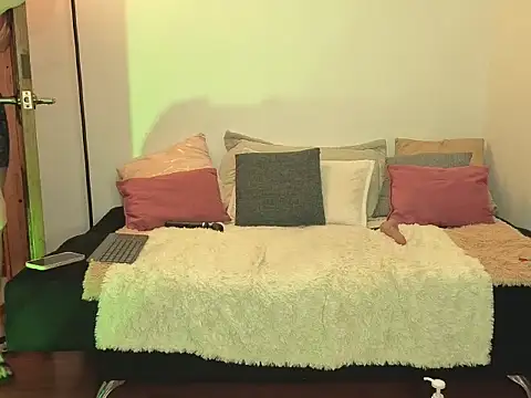 natashakinski webcam