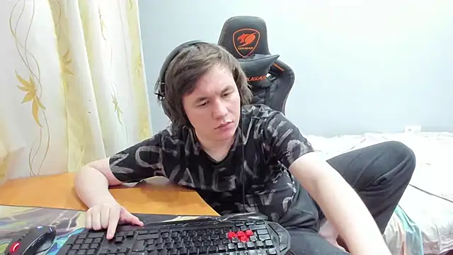 iliaskrislove webcam