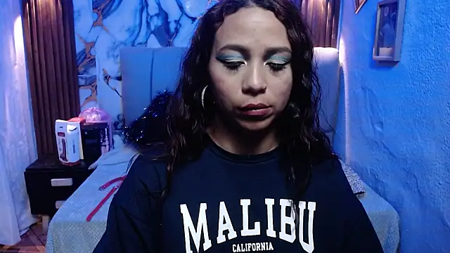 monika_256 - Monika_256's free webcam - UK Sex Cams