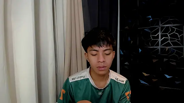 davincihugecock webcam