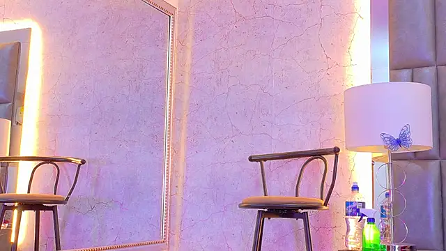 CamilaJohnston webcam