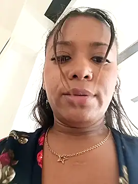 cindy_damm - Cindy_damm's free webcam - UK Sex Cams