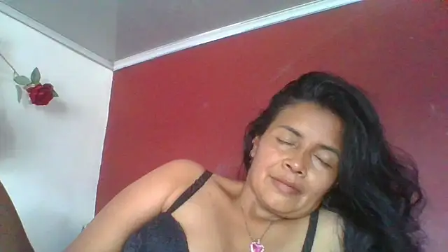 dianaochoa_ - DianaOchoa_'s free webcam - UK Sex Cams