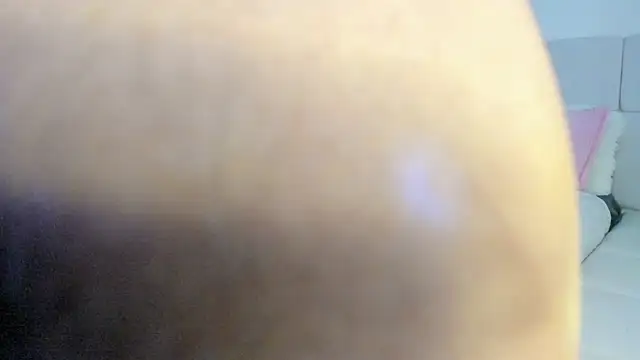 Ori_valentina webcam