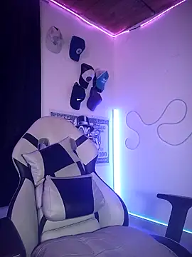 sebastian_horny webcam