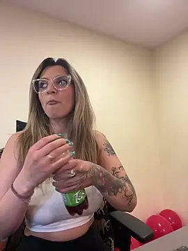 Isabella_Varella webcam