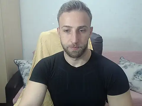 BlondEagleMuscle webcam