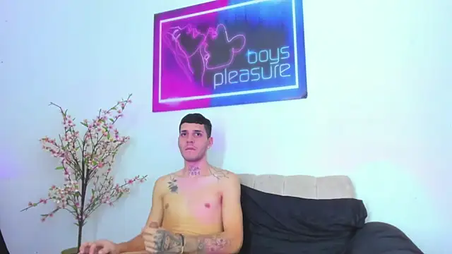 Pleasure_boys_hot webcam