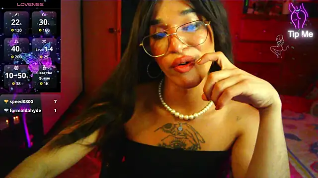 Terra_moonlight live sex cam